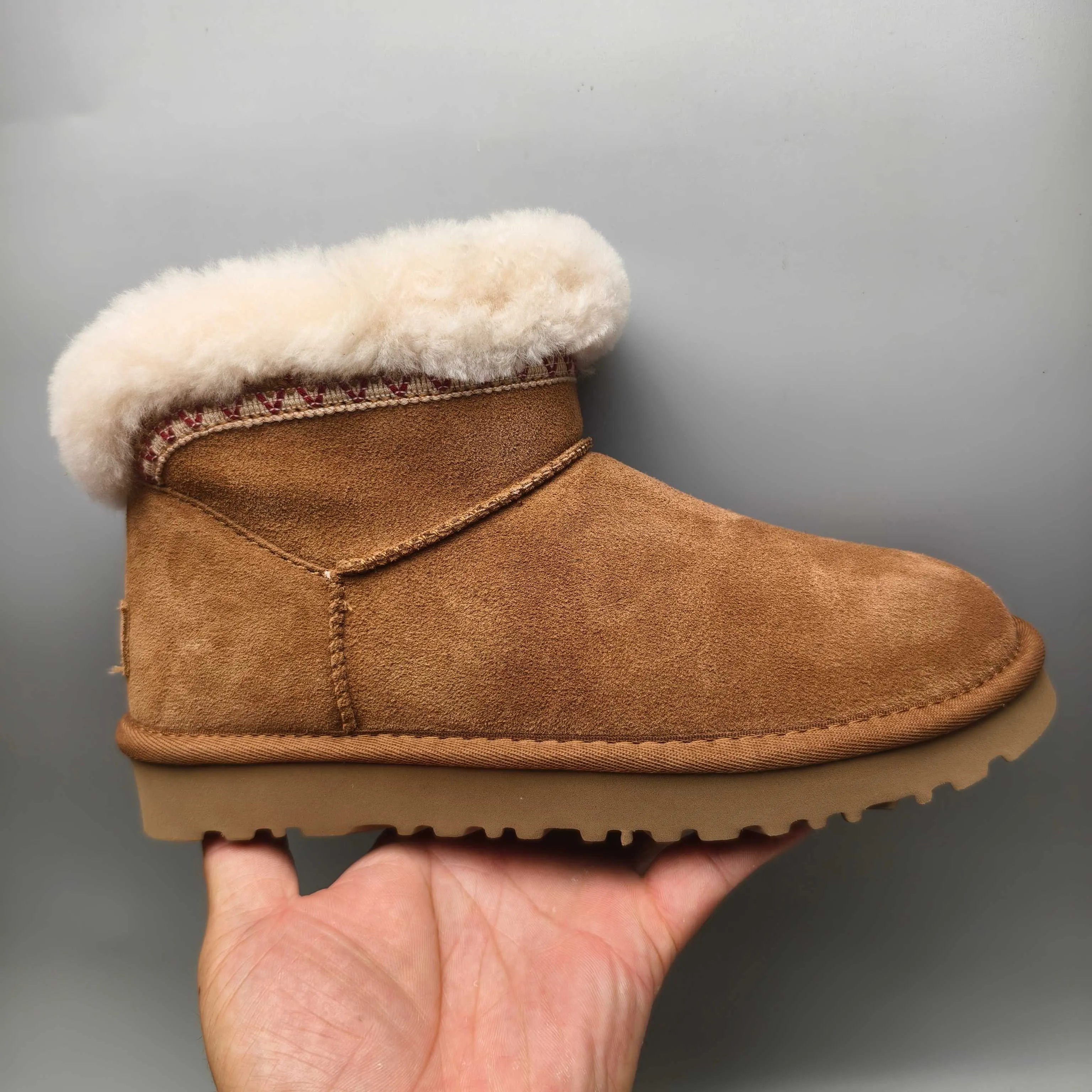 💰520 UGG sheepskin all-in-one snow boots 4496 Ethnic style low-top casual women's shoes Color: Maroon Sand Matching size: 35-40